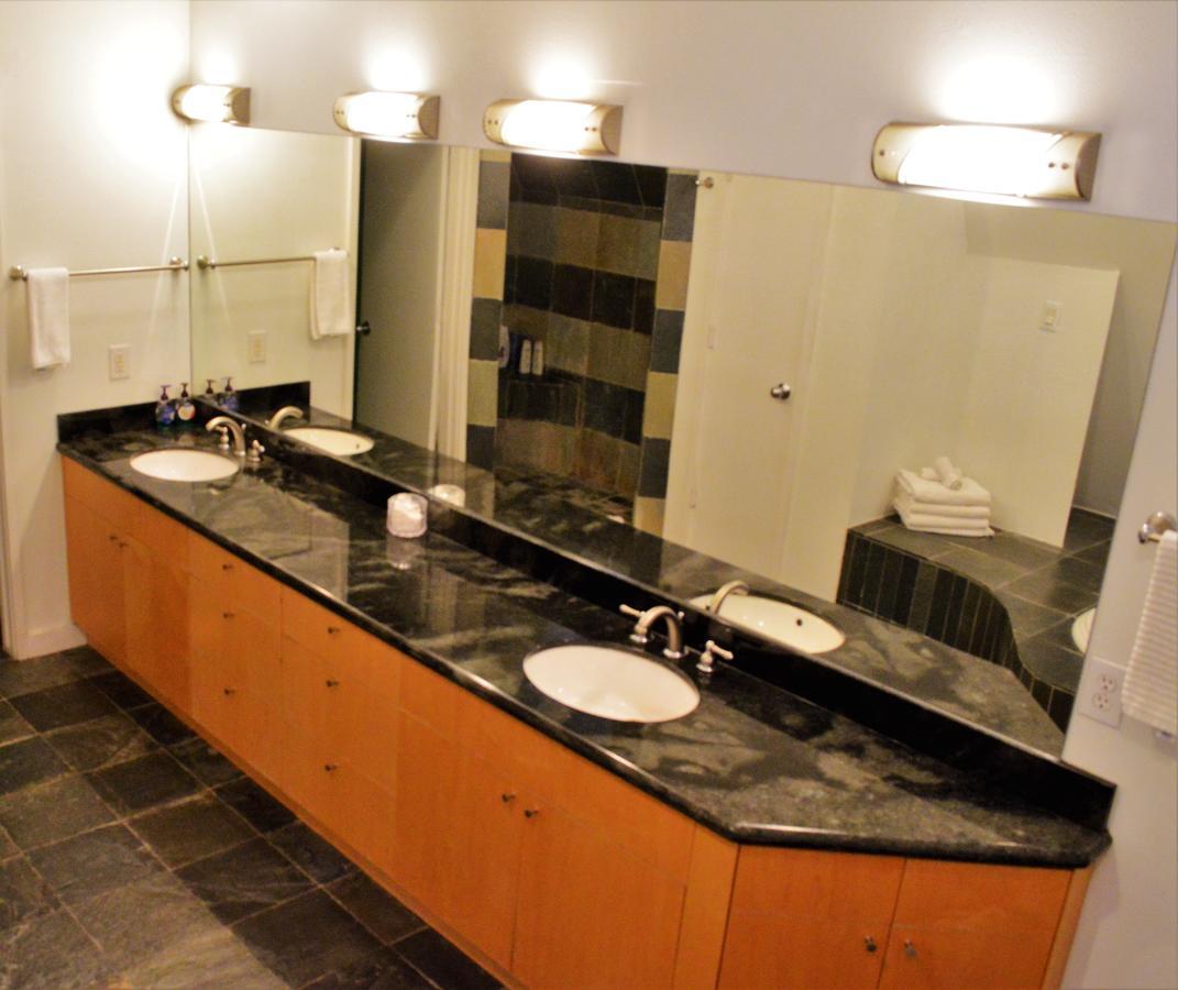 יוסטון Modern B & B מראה חיצוני תמונה